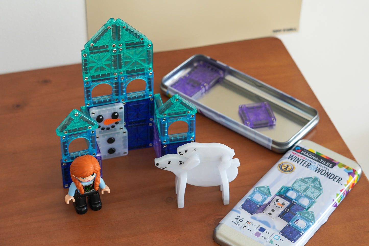 Wielofunkcyjna naklejka ścienna - fala MINI