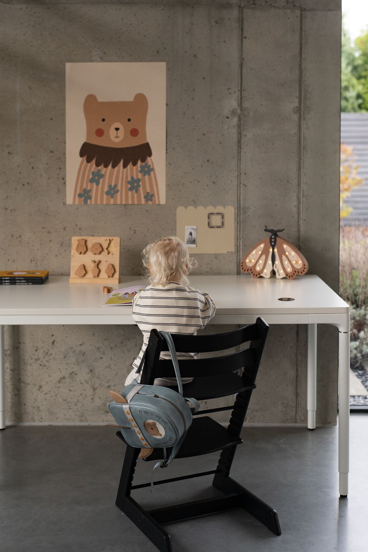 Wielofunkcyjna naklejka ścienna - fala MINI